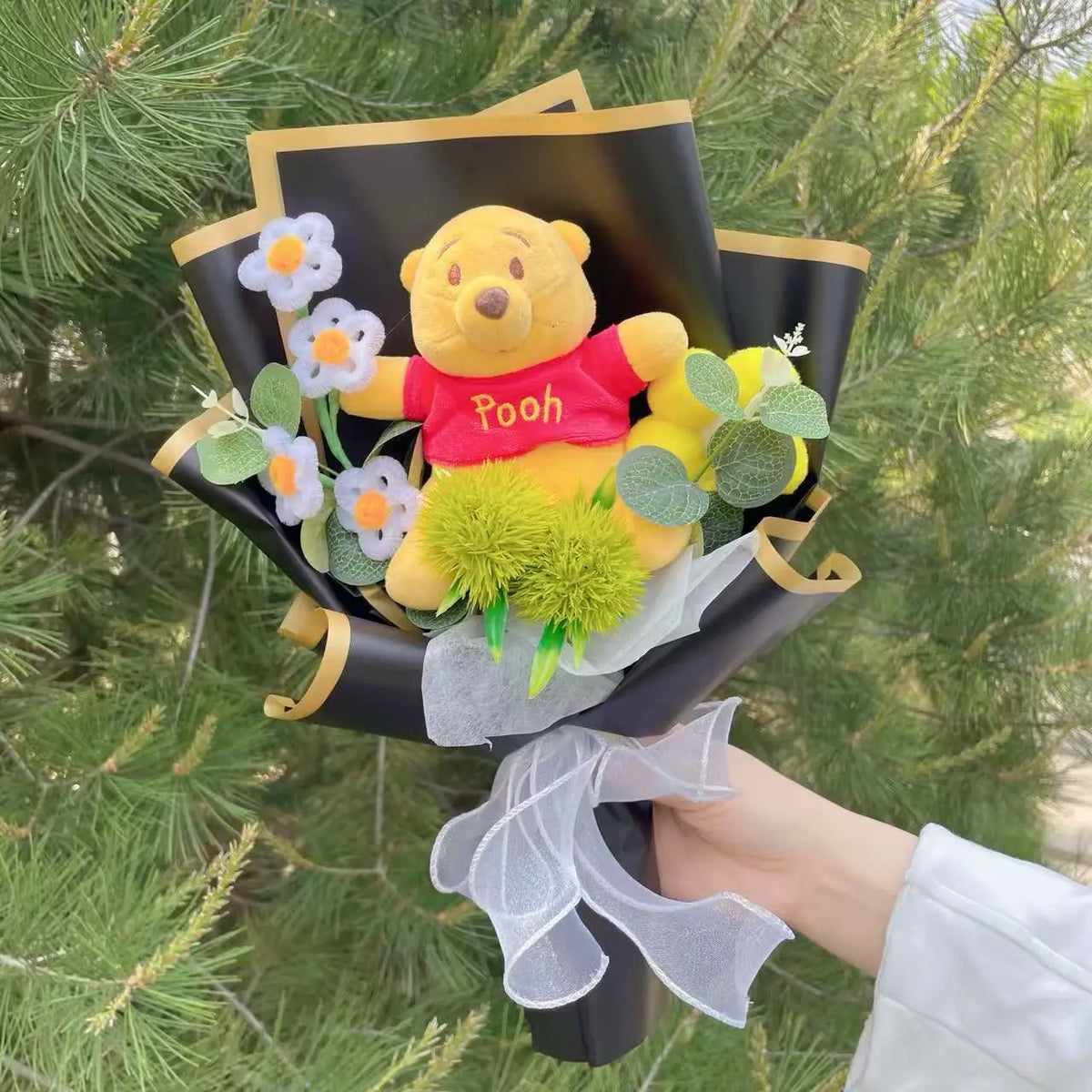 Cartoon Winnie the Pooh Plush Doll Toy Handmade Flower Bouquet Wedding Valentine's Day Christmas Graduation Gifts