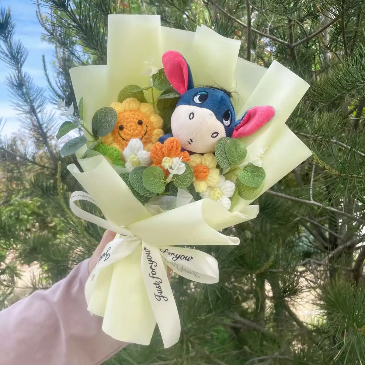 Cartoon Winnie the Pooh Plush Doll Toy Handmade Flower Bouquet Wedding Valentine's Day Christmas Graduation Gifts